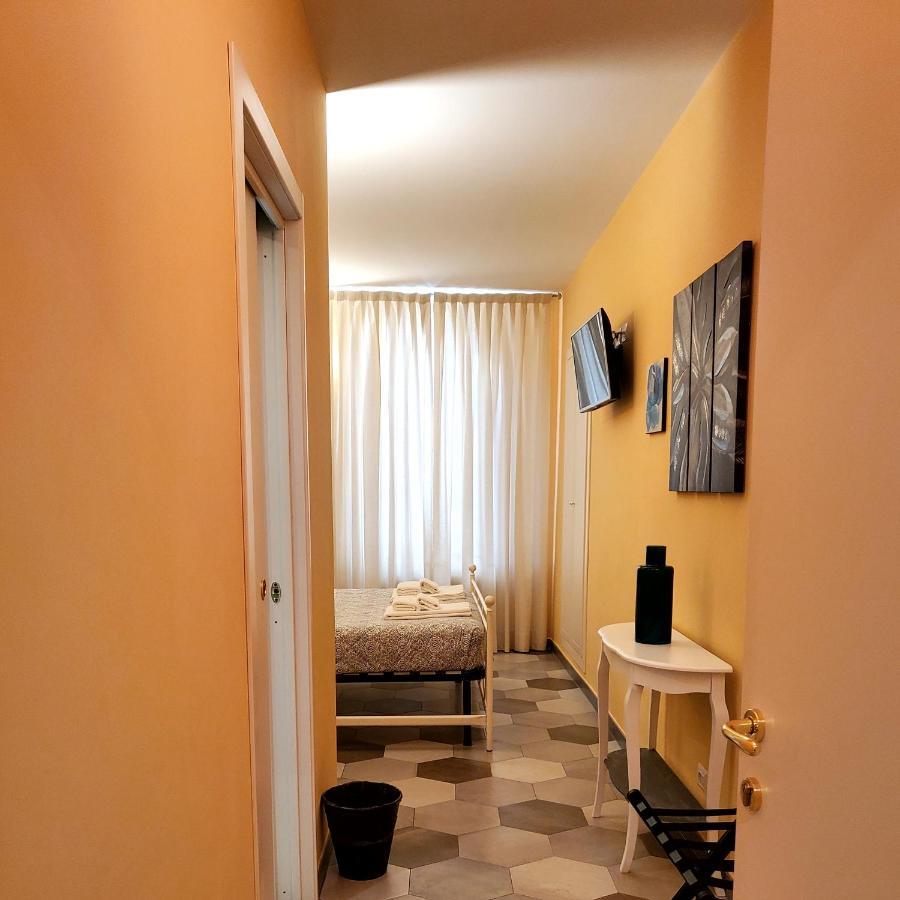 Hotel Residenza Fillanfi Lucca Exterior foto